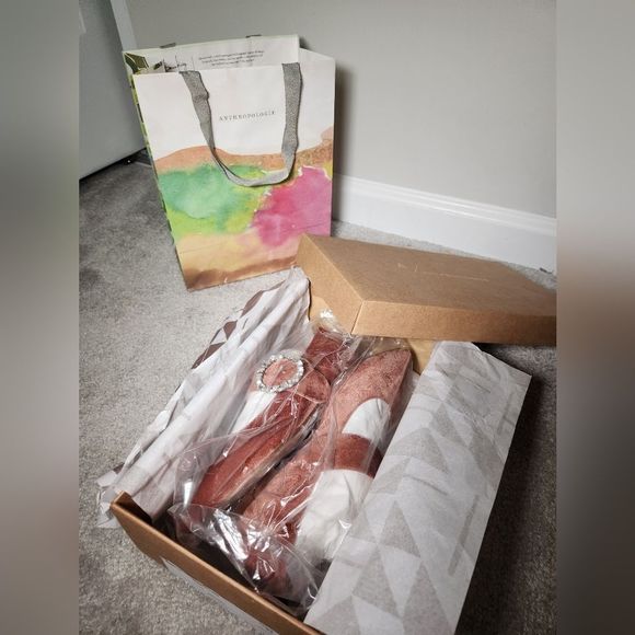 LikeNew w/Box Anthropologie Mary Jane Embellished Buckle Flats || Taupe Size 6.5 - Picture 11 of 11